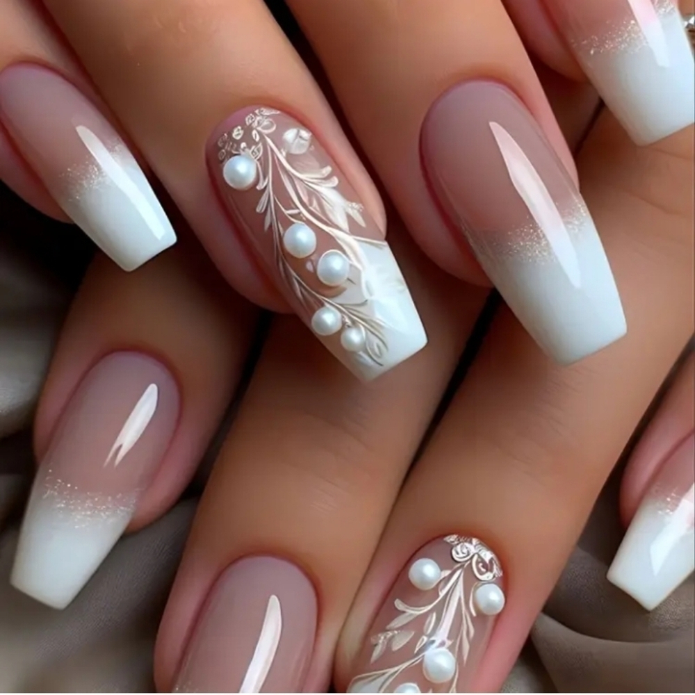 🔥3/$21 Elegant Gradient with Floral and Pearls design Long Press on Fake nails